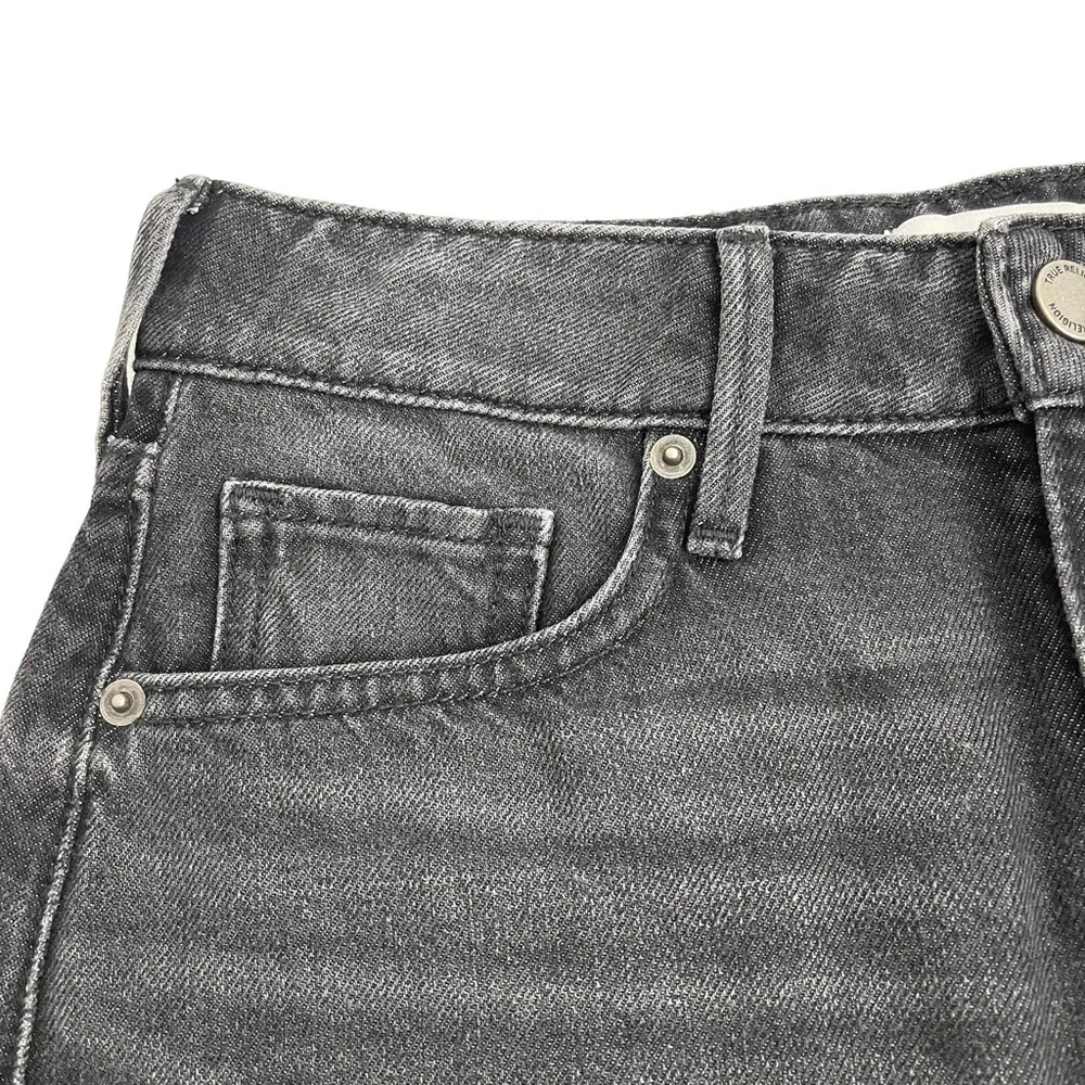 True Religion Caia Fray Hem Mid-Rise Denim Short Size 27 - Picture 5 of 11